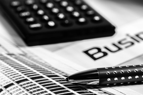 son deducibles los intereses de demora del impuesto sobre sociedades